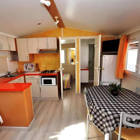Campsite Casa Con Piscina Privada Solo Familias Y Pareja Conil De La Frontera
