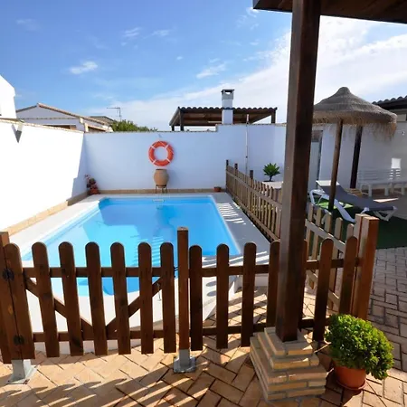Casa Con Piscina Privada Solo Familias Y Pareja *